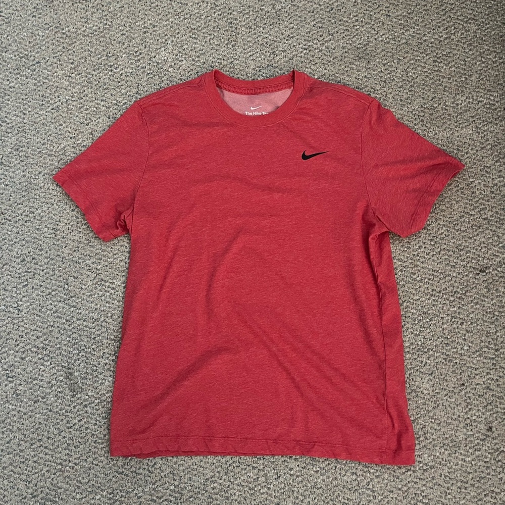 Nike T Shirt